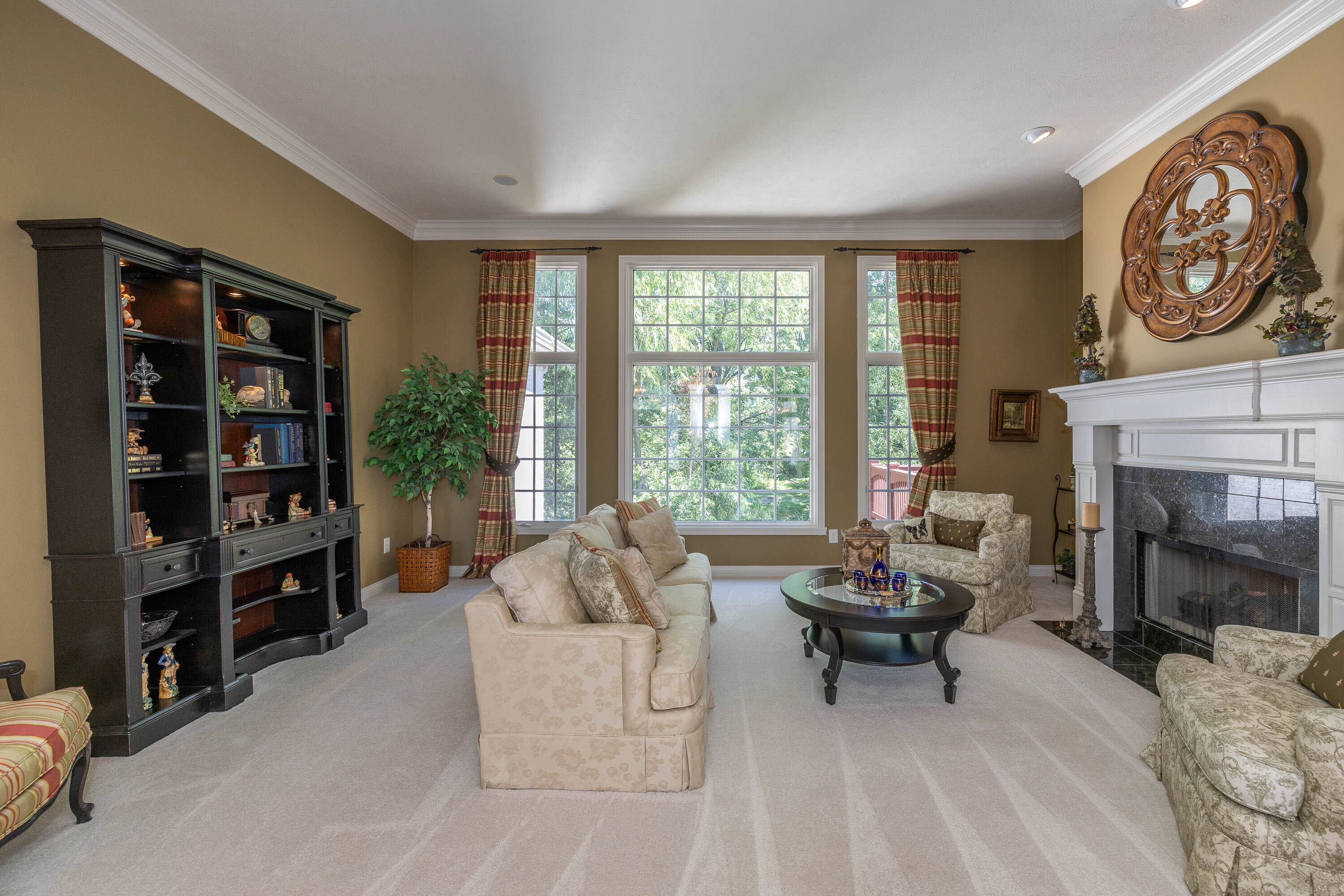 10245 Springstone Road Fishers, IN 46055 - Photo 10 of 51