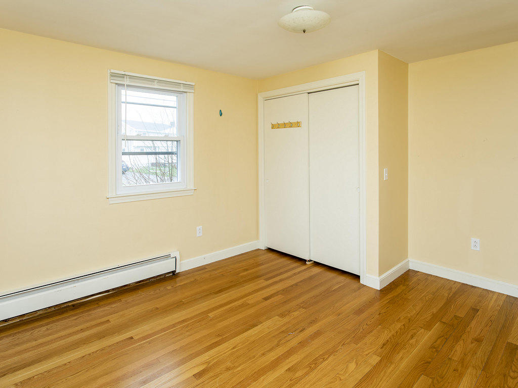 131 Dennett Street Portland, ME 04102 - Photo 20 of 23 IMG_3622