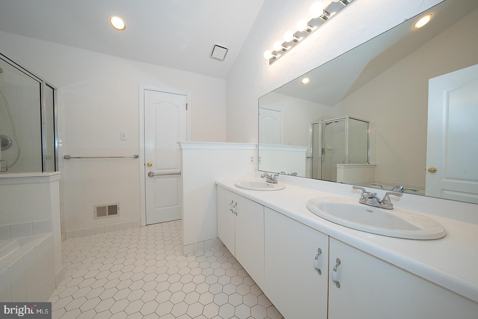 112 Lemonton Way Wayne, PA 19087 - Photo 36 of 68