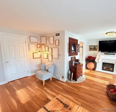 $294,900 | 58 Kenton Place, Hamburg, NY 14075