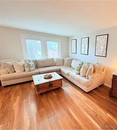 $294,900 | 58 Kenton Place, Hamburg, NY 14075