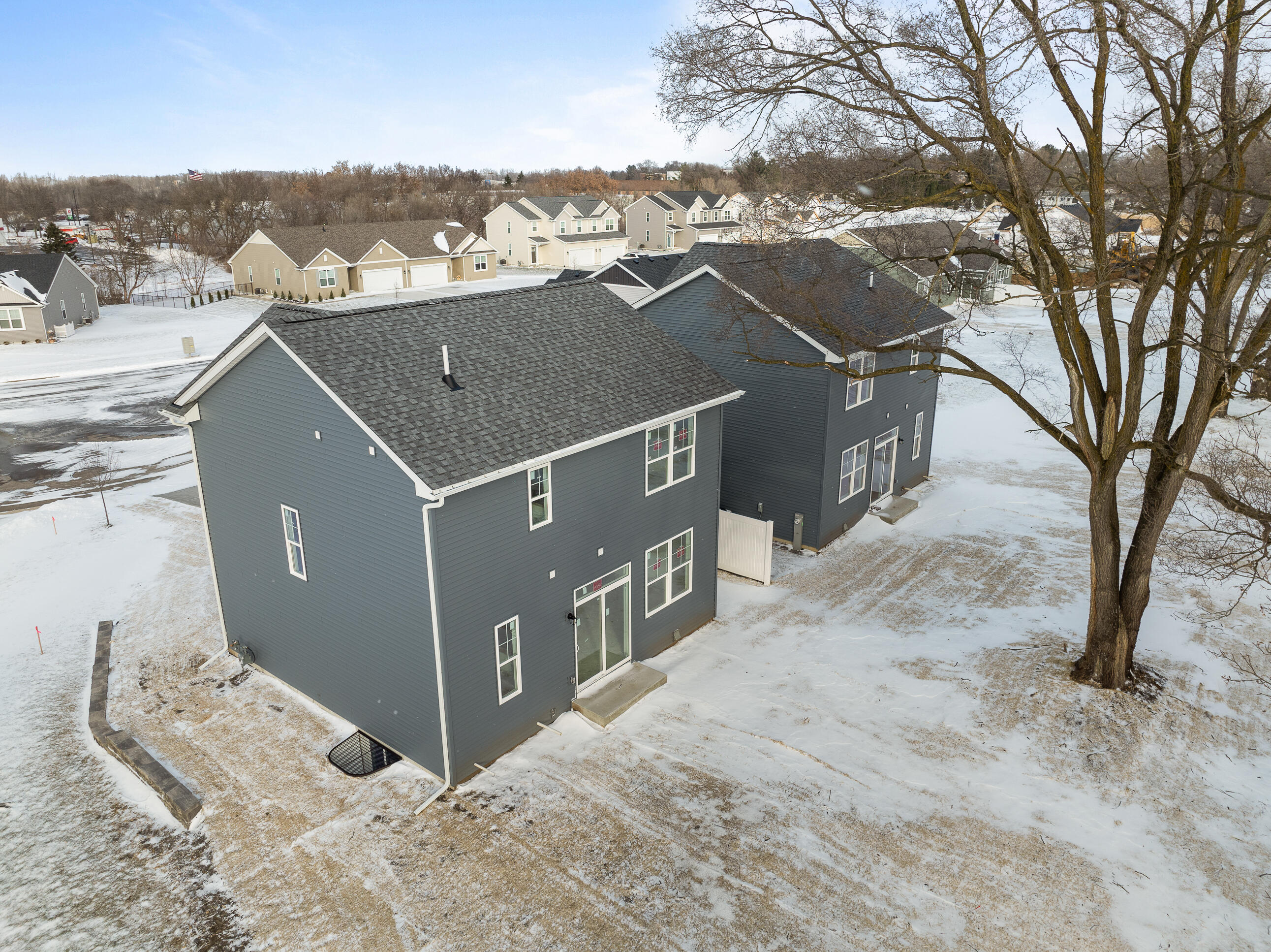 1591 Meadowview Court Whitewater, WI 53190 - Photo 4 of 9 1591 Meadowview Ct-11