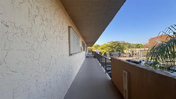 $2,300 | 8401 Southwest 107th Avenue, Unit 331E, Miami, FL 33173