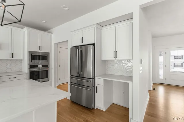 $675,000 | Undisclosed Address, Manlius, NY 13104