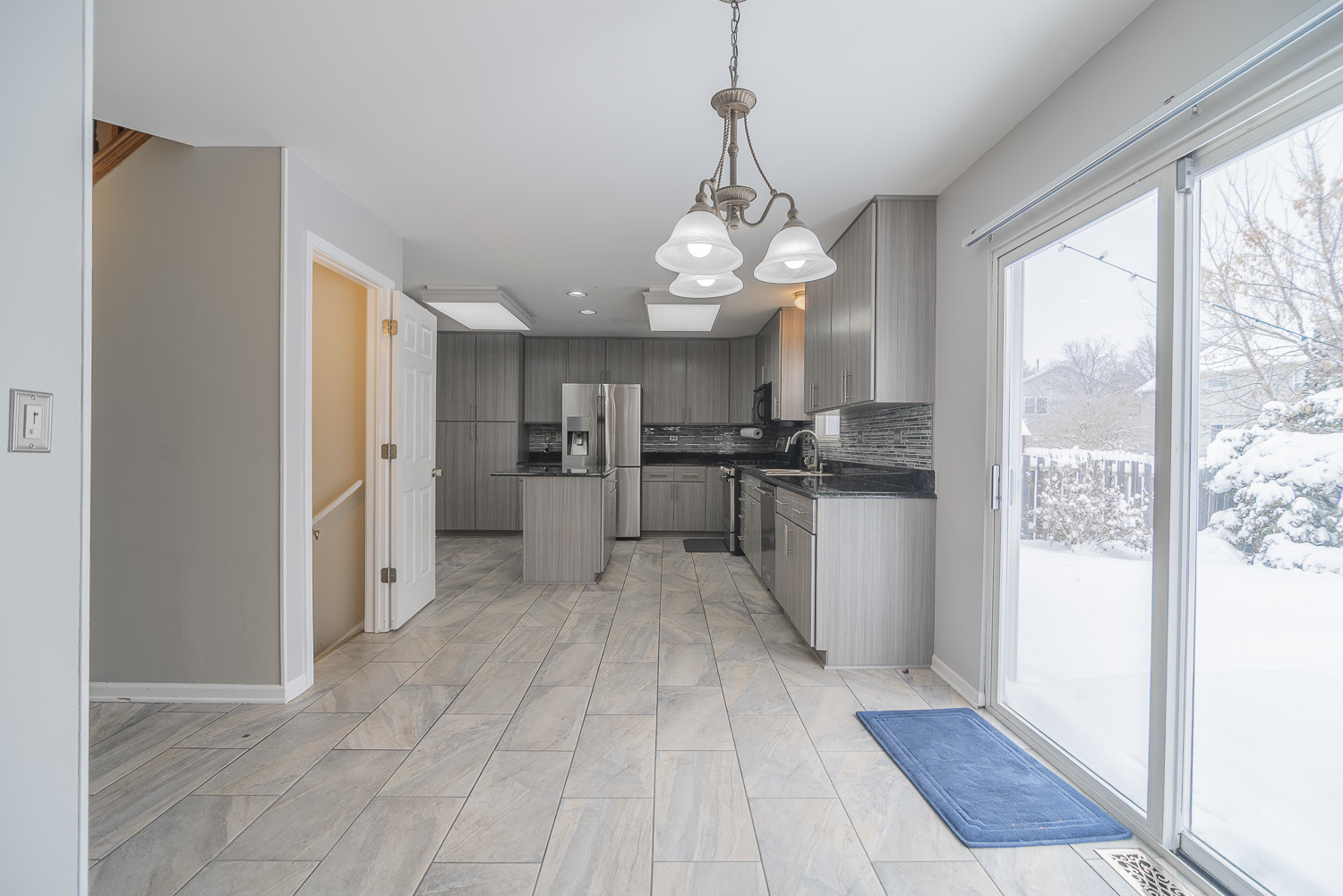 164 Forestview Court Aurora, IL 60502 - Photo 14 of 42