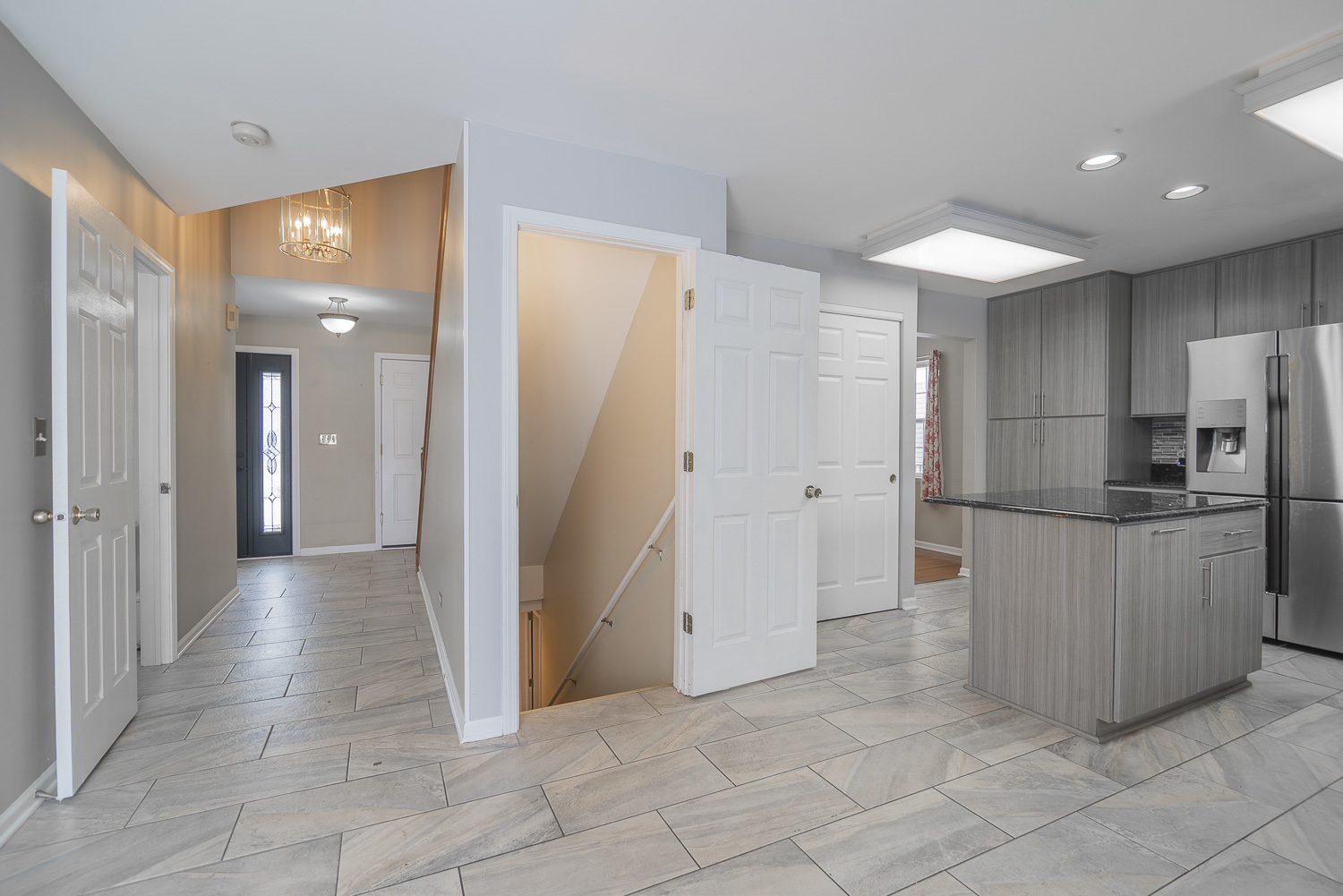 164 Forestview Court Aurora, IL 60502 - Photo 15 of 42