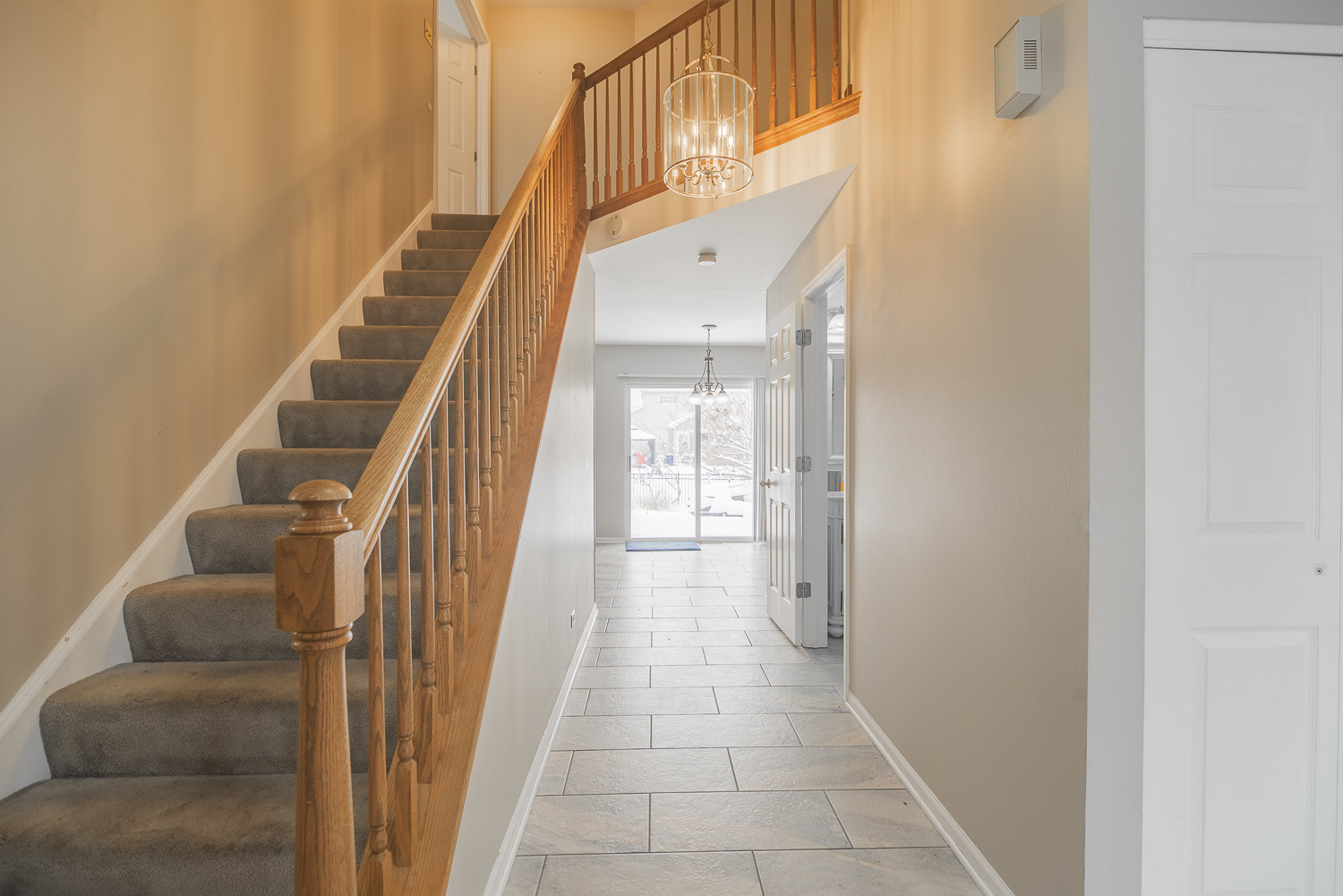 164 Forestview Court Aurora, IL 60502 - Photo 9 of 42