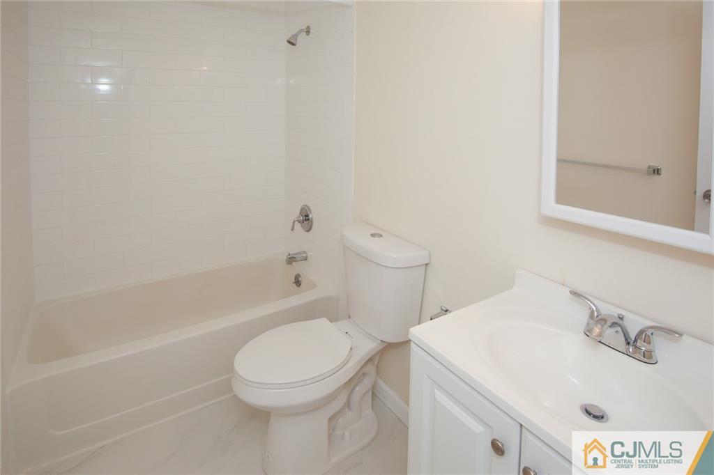 1321 Seneca Road North Brunswick, NJ 08902 - Photo 15 of 25 Gallery Image 15