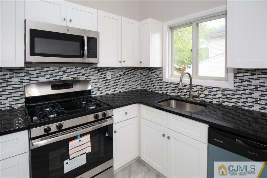 1321 Seneca Road North Brunswick, NJ 08902 - Photo 9 of 25 Gallery Image 9