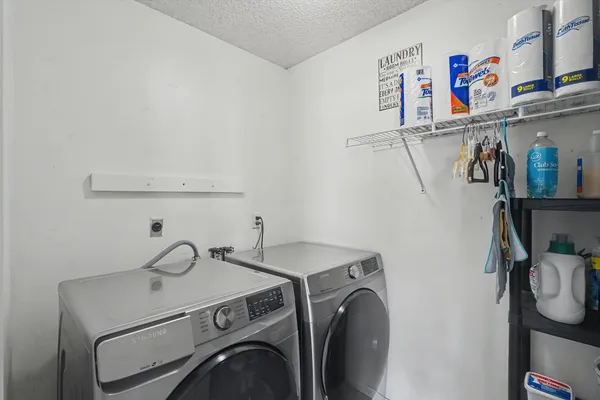 $229,000 | 1050 Buckeye Lane, Decatur, IL 62521