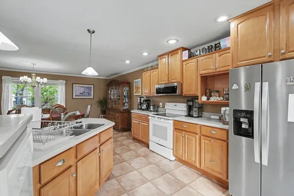 $229,000 | 1050 Buckeye Lane, Decatur, IL 62521