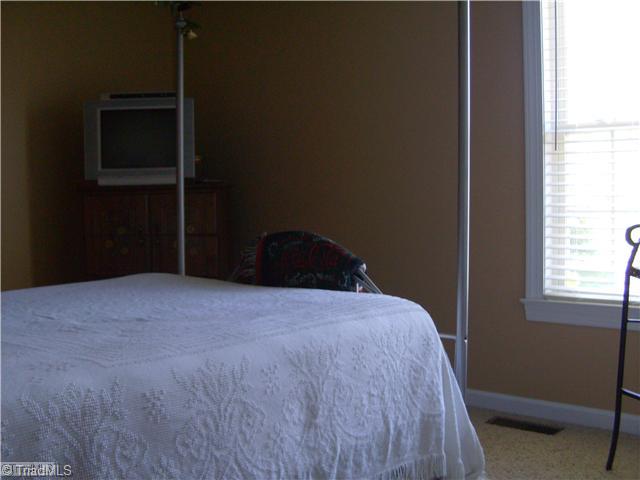 1078 Enterprise Road Lexington, NC 27295 - Photo 11 of 12 4th Bedroom.