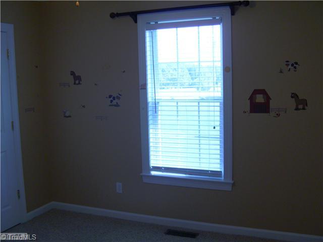 1078 Enterprise Road Lexington, NC 27295 - Photo 9 of 12 2nd Bedroom.