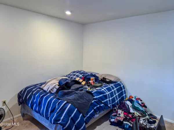 $1,150 | 524 Maple Avenue, Unit 8, Saratoga Springs, NY 12866