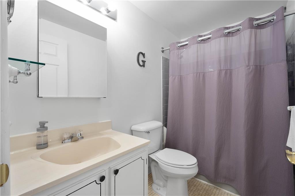 357 Rockfield Road Pittsburgh, PA 15243 - Photo 21 of 40