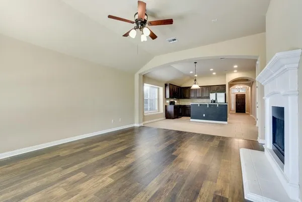 $2,600 | 1614 Hidden Springs Path, Round Rock, TX 78665