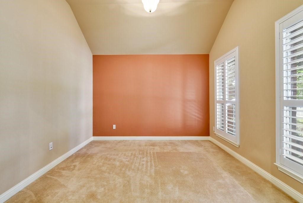 1614 Hidden Springs Path Round Rock, TX 78665 - Photo 14 of 29