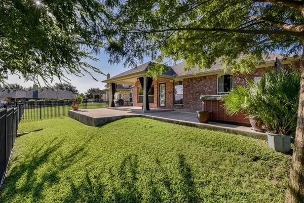 $2,600 | 1614 Hidden Springs Path, Round Rock, TX 78665