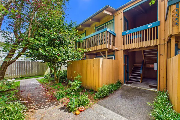 $325,000 | 1080 8th Street, Unit 9, Arcata, CA 95521