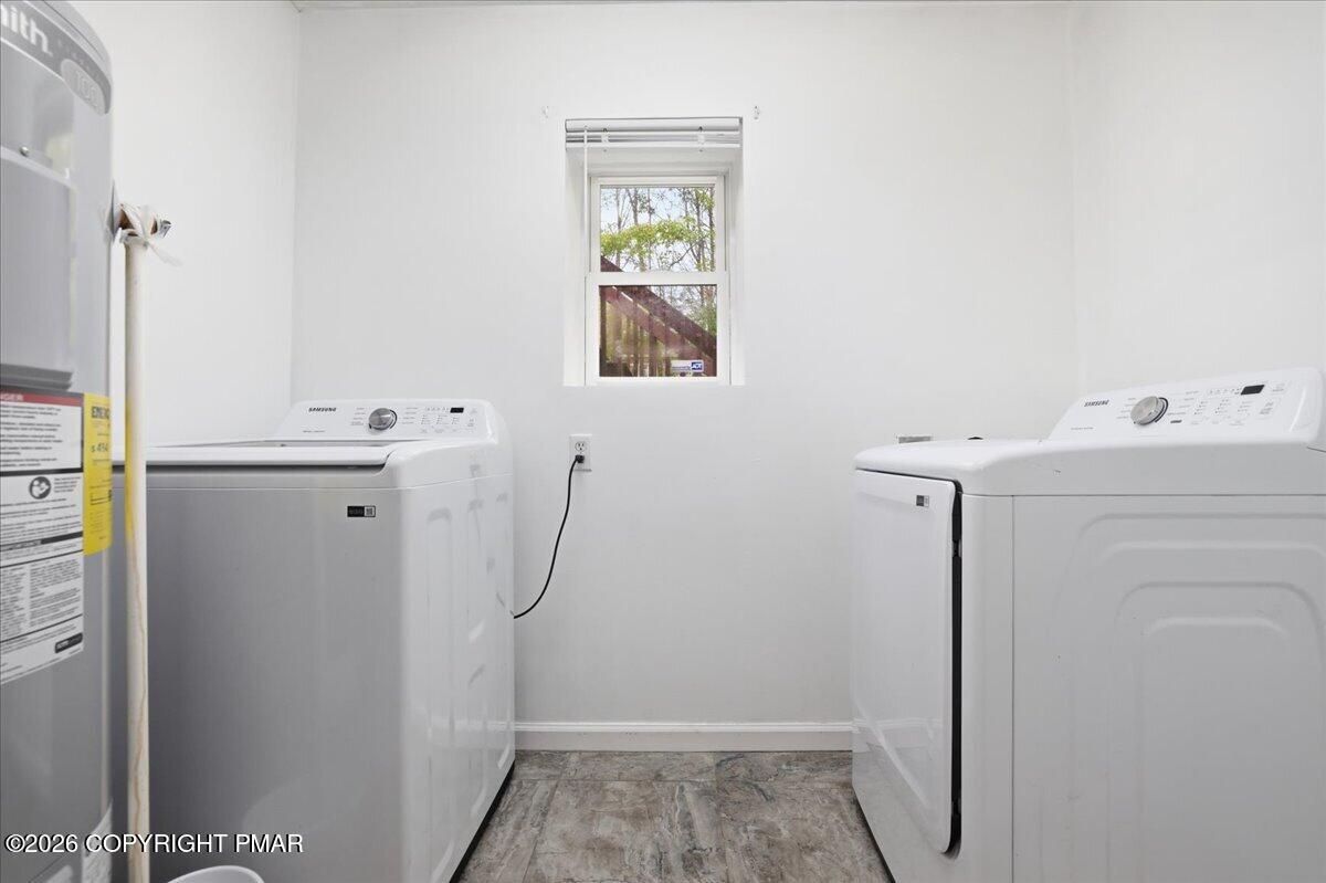 2108 Freedom Way Pocono Summit, PA 18346 - Photo 71 of 92 071-074_847A3895