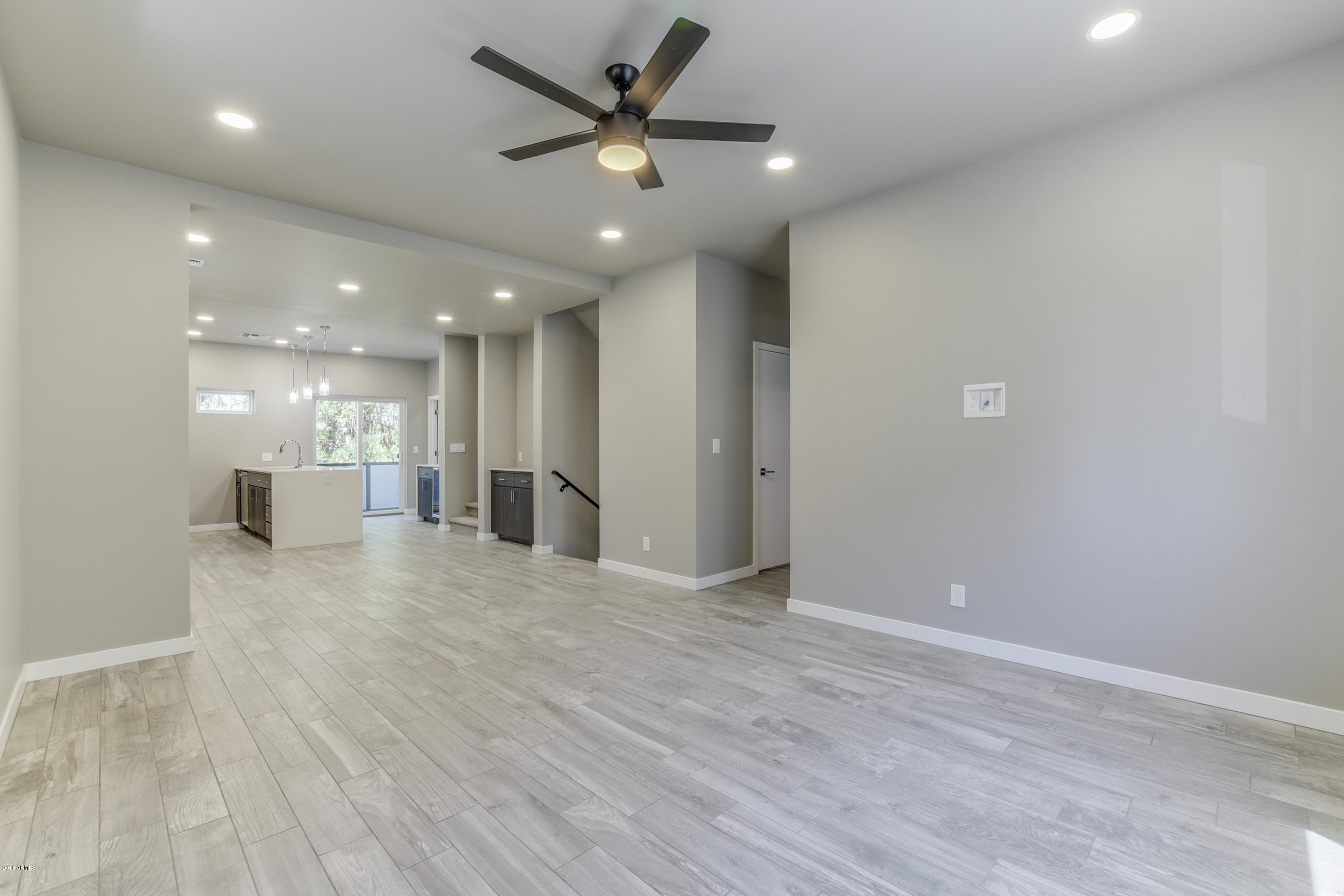 2727 East Thomas Road, Unit 8 Phoenix, AZ 85016 - Photo 11 of 31 2727-17_1