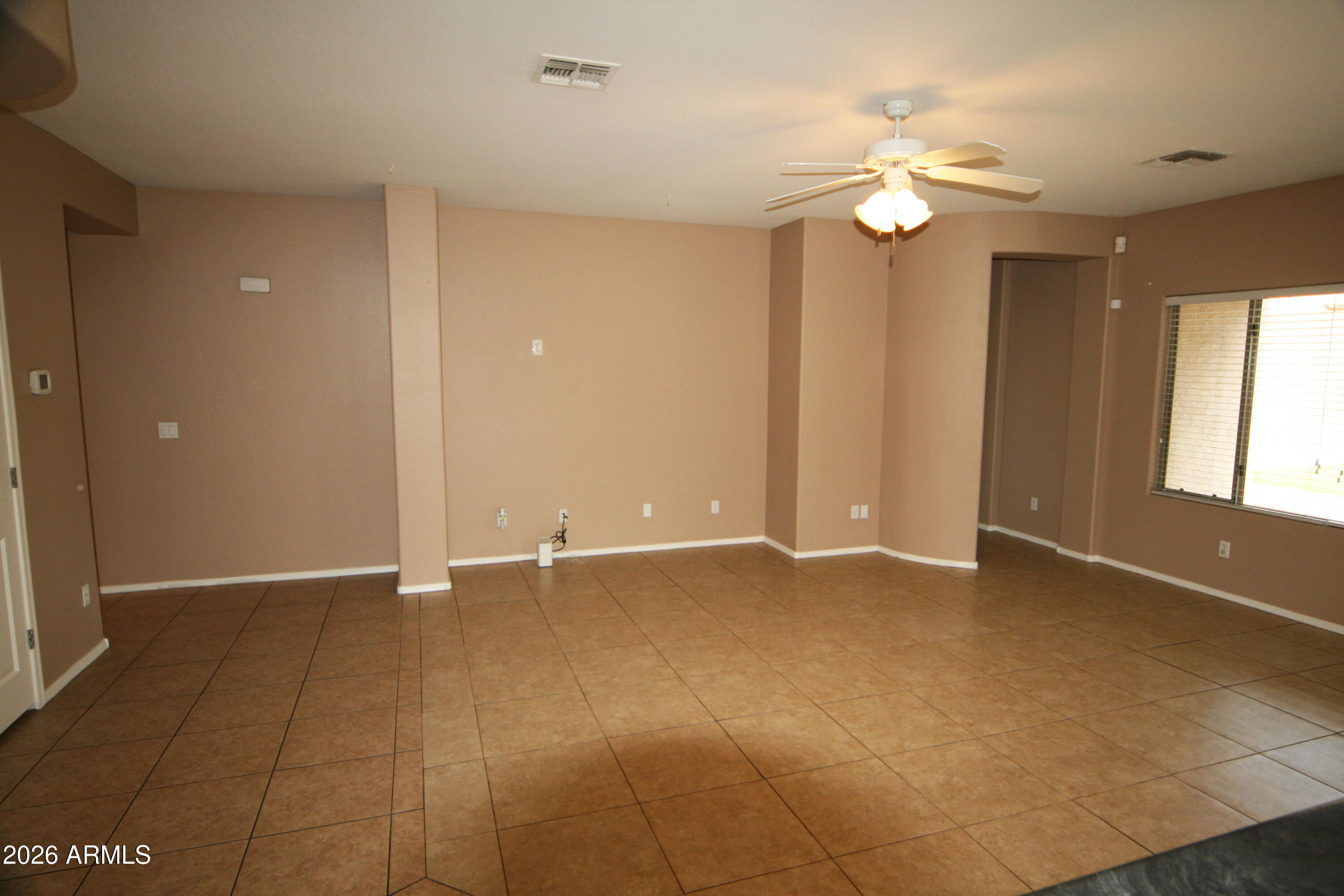 5307 West Beverly Road Laveen, AZ 85339 - Photo 9 of 22 Family 2