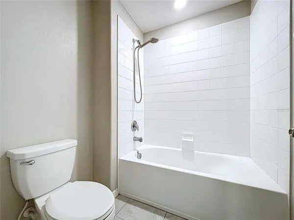 $450,000 | 6822 KIng Creek Drive, Sun City Center, FL 33573