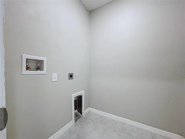 $460,000 | 6822 KIng Creek Drive, Sun City Center, FL 33573