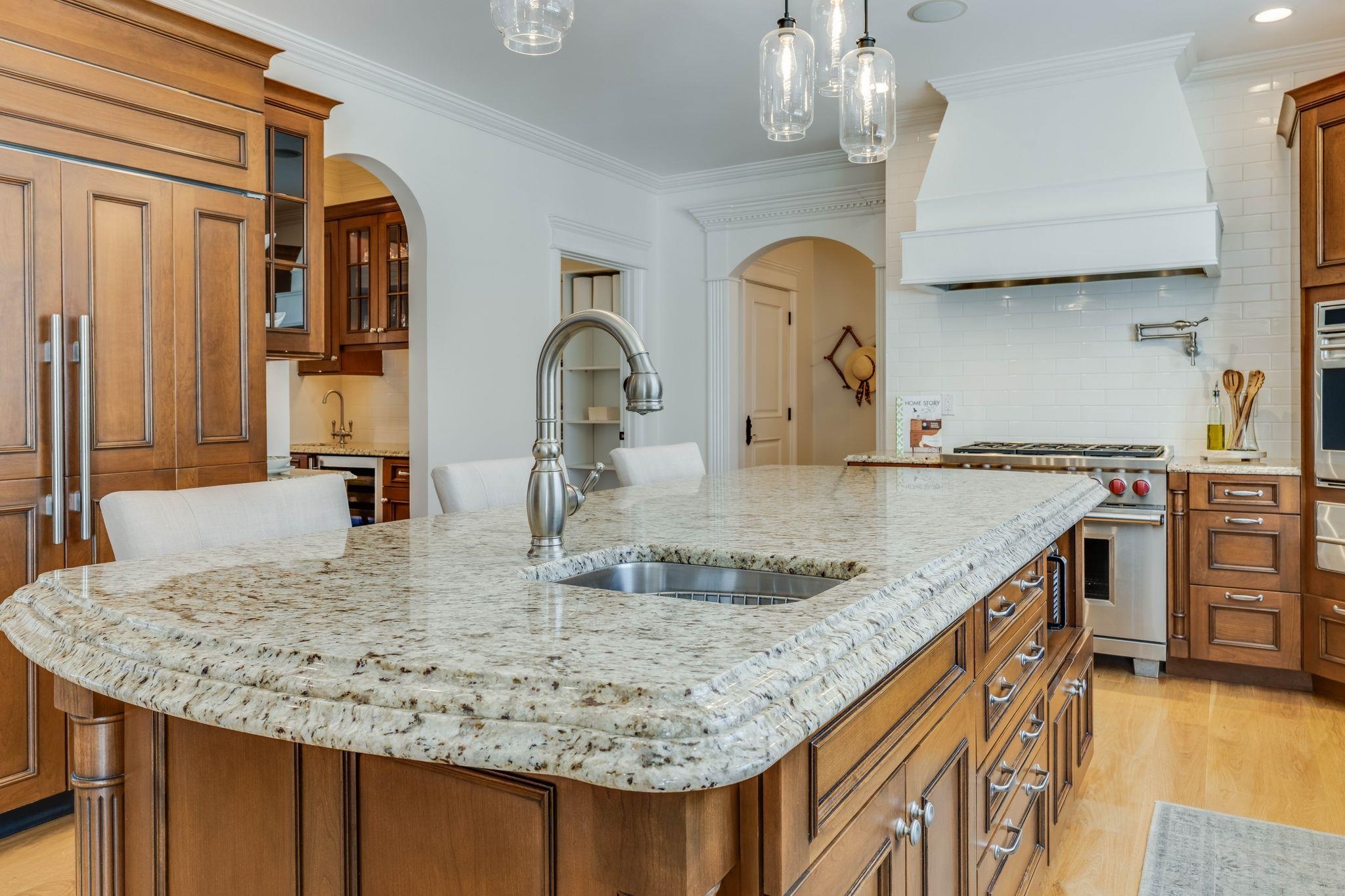 14 Timberlane Road Windham, NH 03087 - Photo 12 of 41