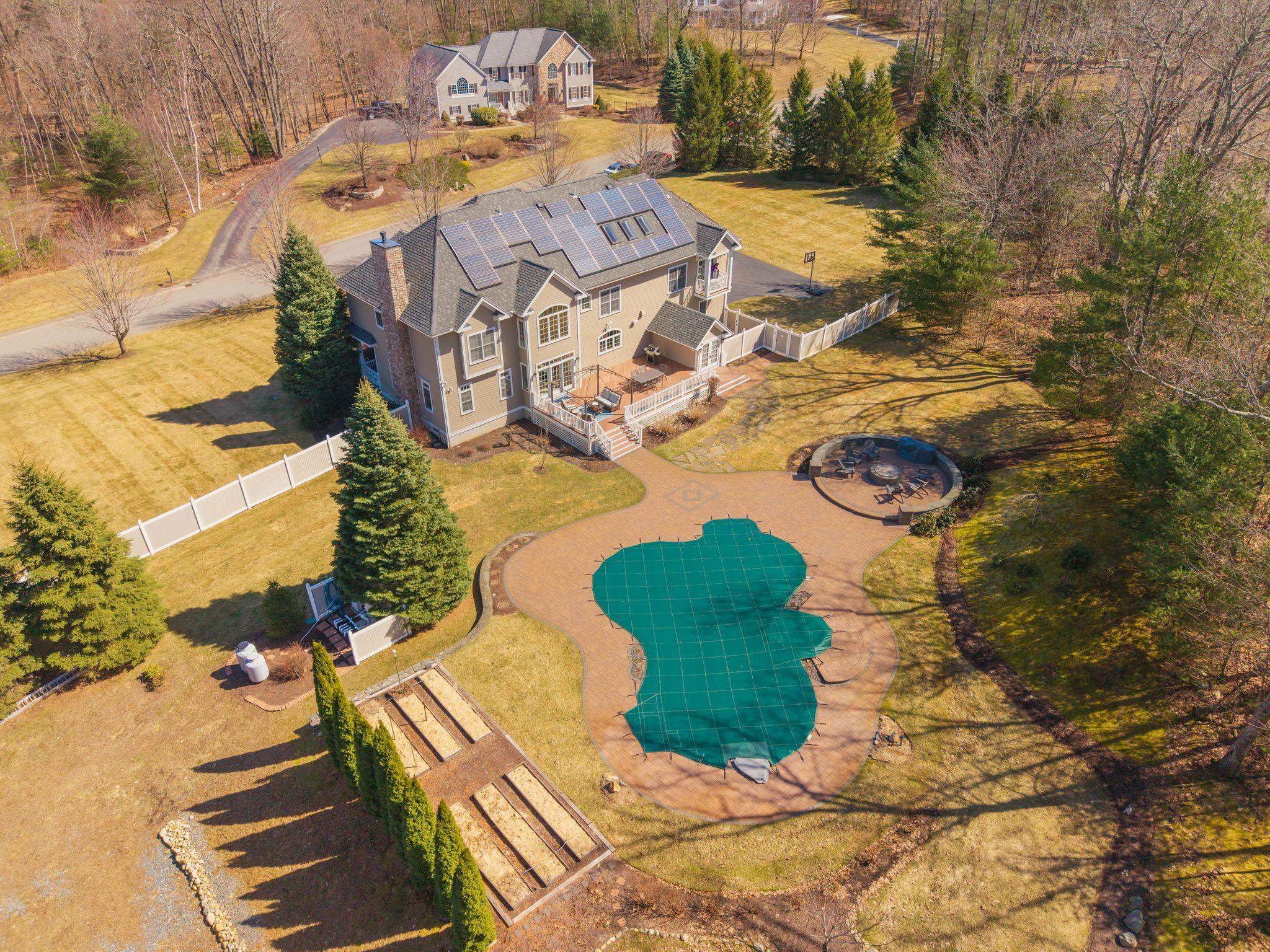 14 Timberlane Road Windham, NH 03087 - Photo 38 of 41