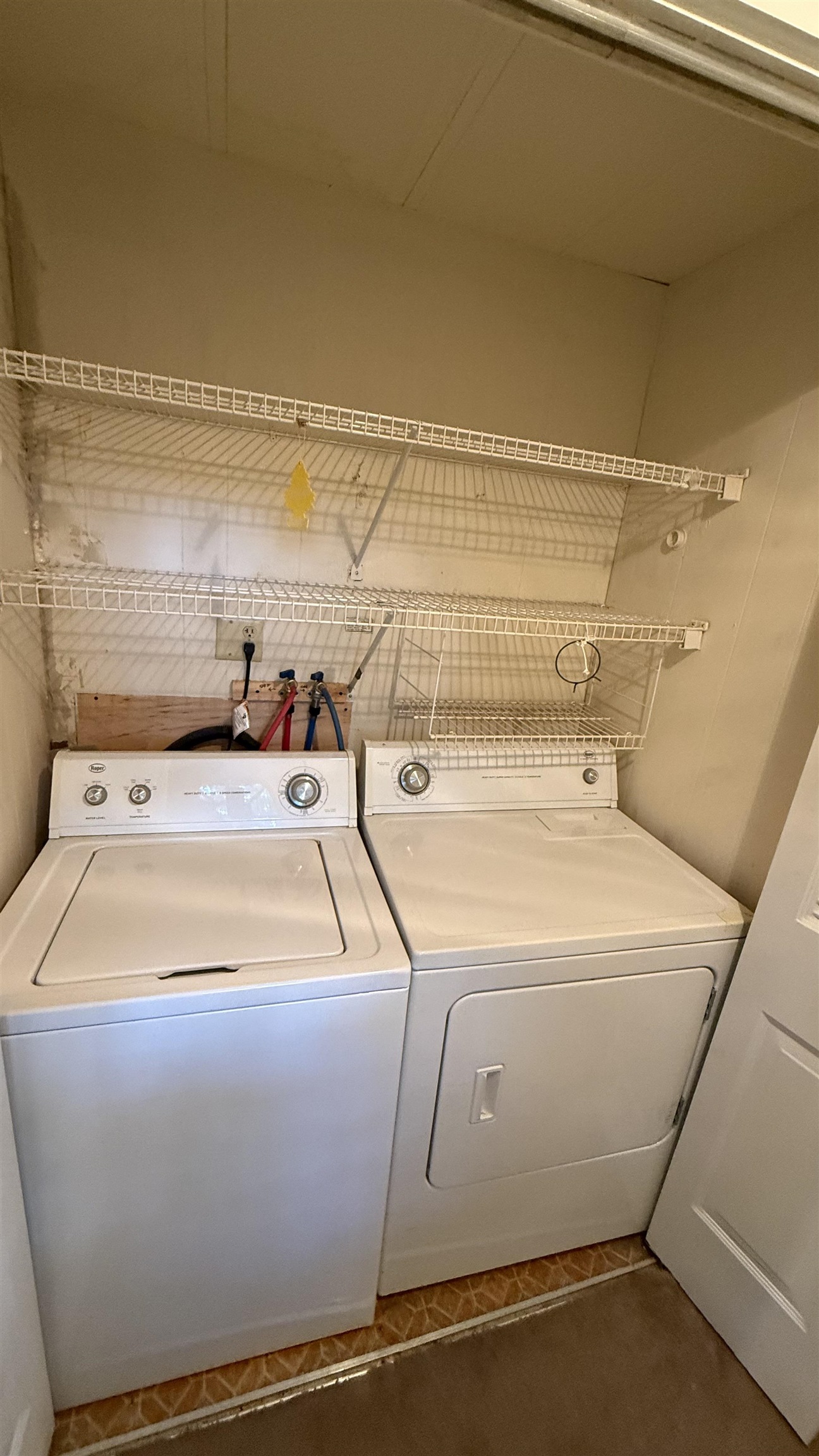 40 Hampton Road, Unit C24 Exeter, NH 03833 - Photo 17 of 26 Gallery Image 17