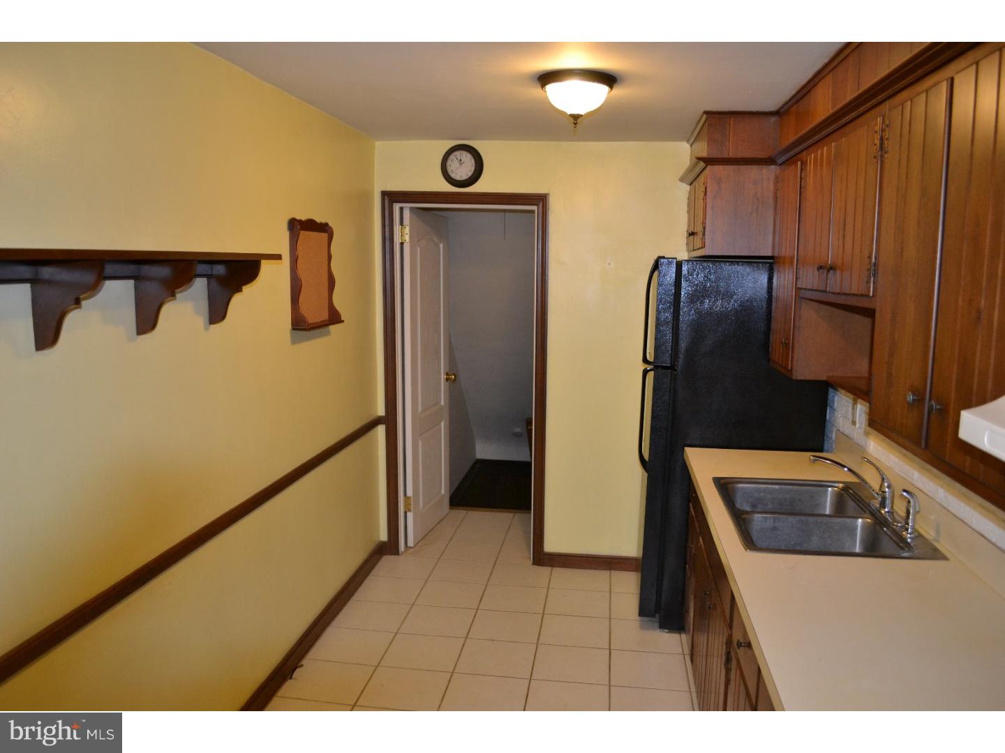 6 Collier Circle Ridley Park, PA 19078 - Photo 13 of 24 Kitchen