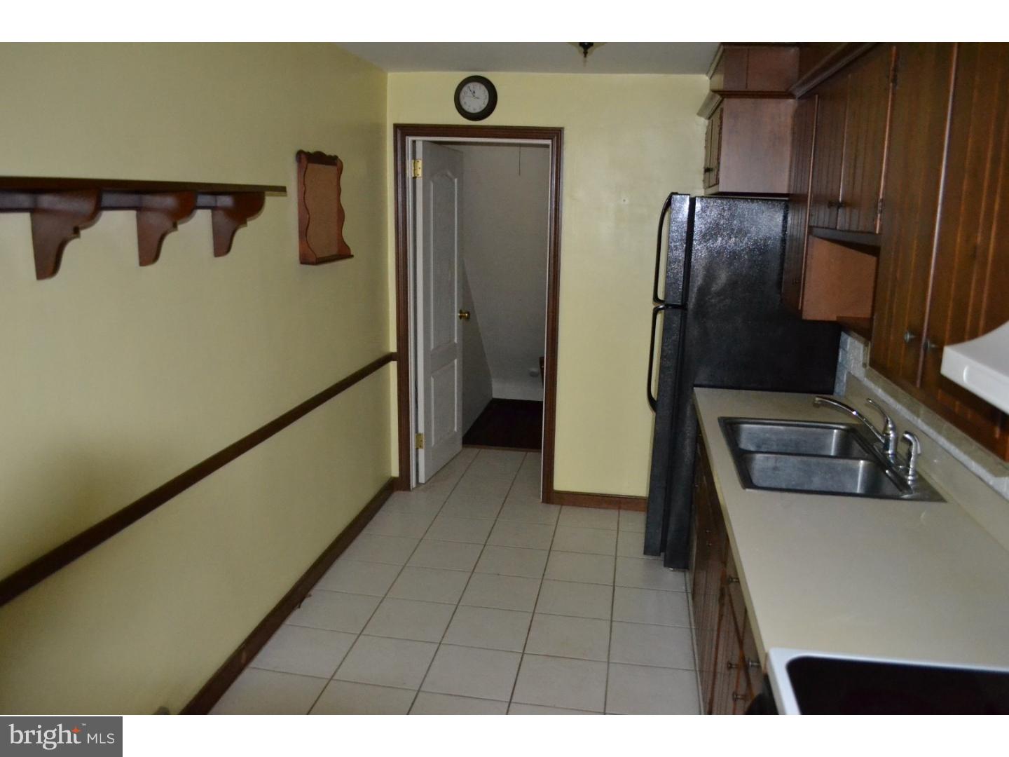 6 Collier Circle Ridley Park, PA 19078 - Photo 14 of 24 Kitchen