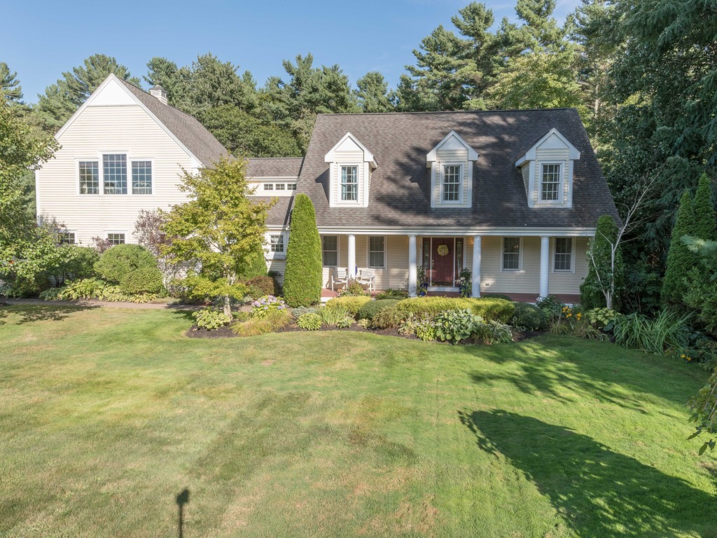 79 Tearall Road Raynham, MA 02767 - Photo 1 of 22 Gallery Image 1