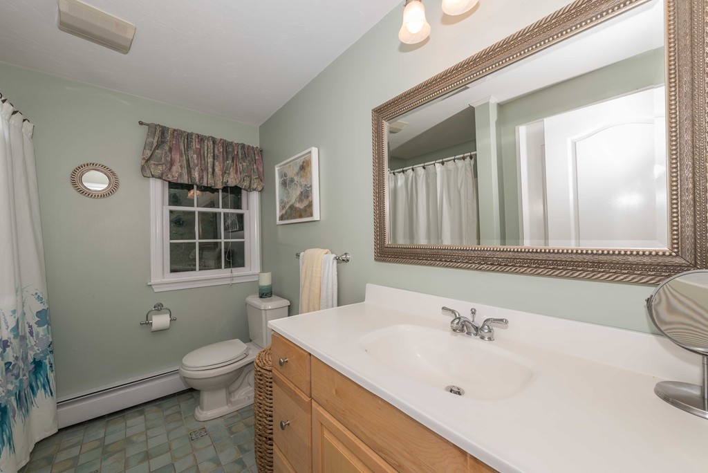 79 Tearall Road Raynham, MA 02767 - Photo 14 of 22 Gallery Image 14