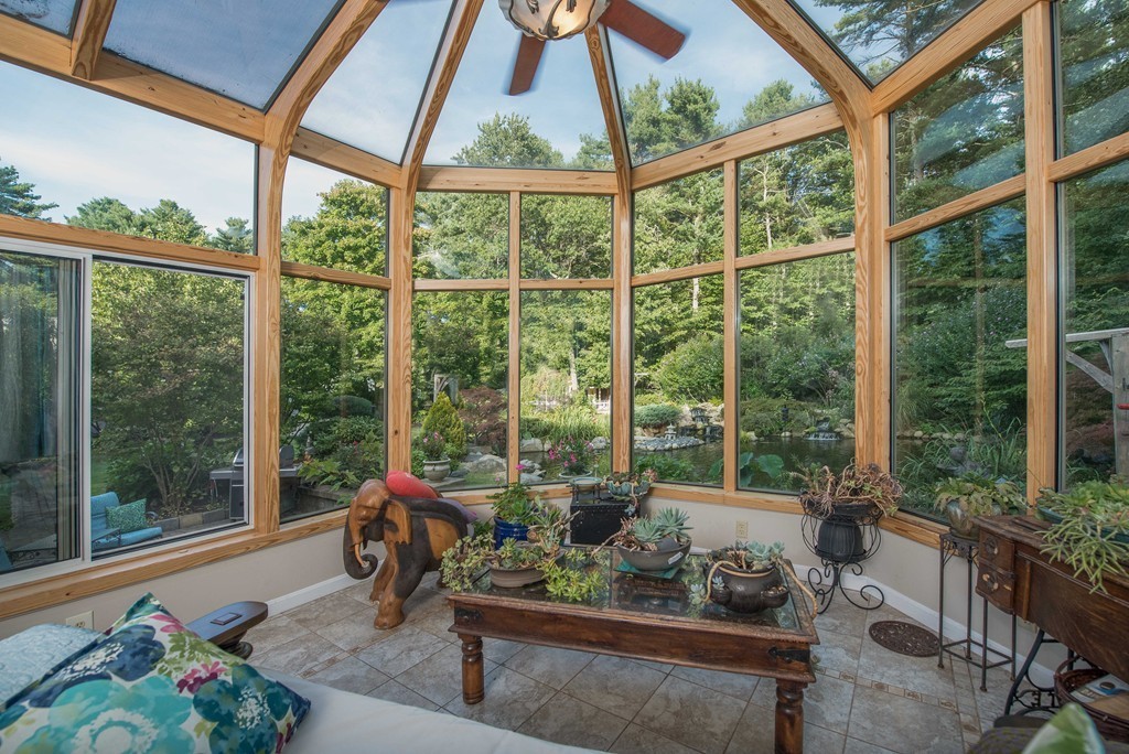 79 Tearall Road Raynham, MA 02767 - Photo 8 of 22 Gallery Image 8