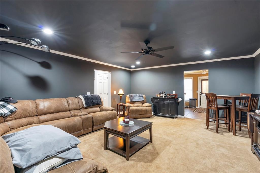 1224 Treemont Trace Winder, GA 30680 - Photo 20 of 27 a living room with furniture