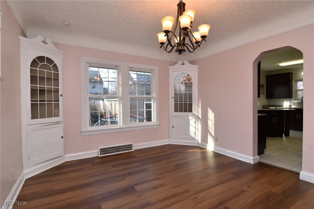 3512 Berkeley Road Cleveland Heights, OH 44118 - Photo 9 of 48