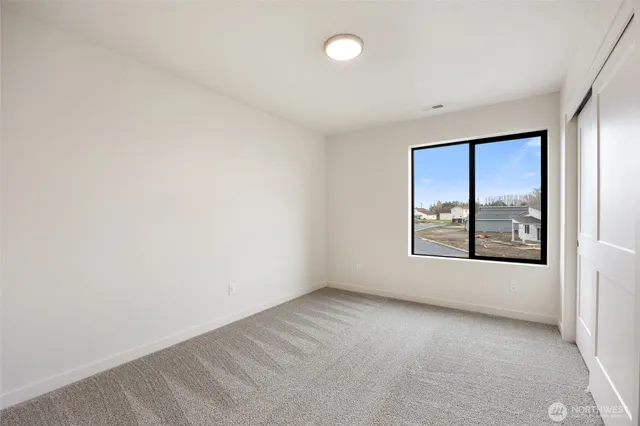 $337,000 | 601 Lot 9 Dorsing Street, Unit A, Moses Lake, WA 98837