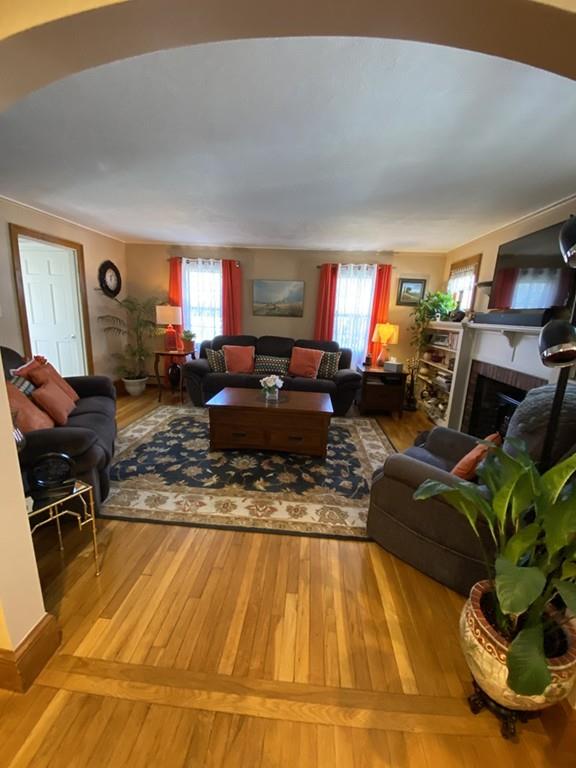 8 Bayfield Road Saugus, MA 01906 - Photo 5 of 11 Gallery Image 5