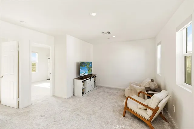 $3,500 | 3906 East Coronado Privado, Ontario, CA 91761