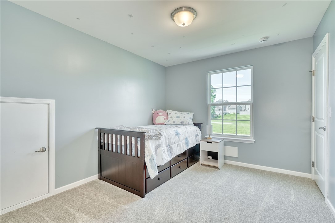 32 Ashlyn Rise Penfield, NY 14450 - Photo 32 of 50 3rd bedroom with new carpeting.