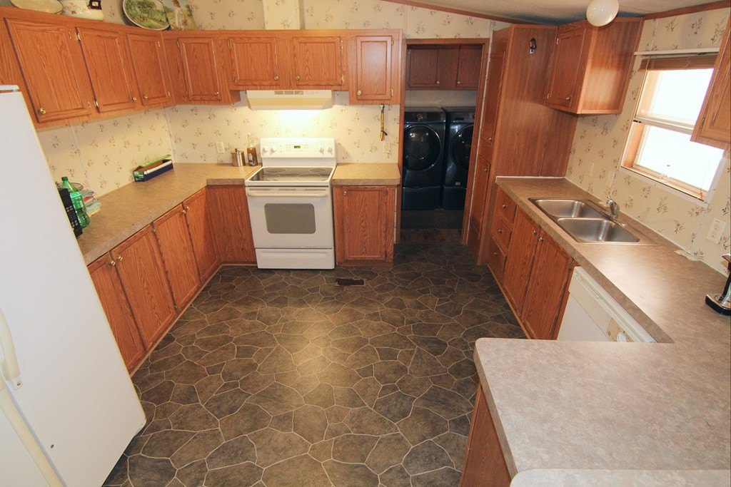 6638 River Road Waynesboro, GA 30830 - Photo 7 of 29
