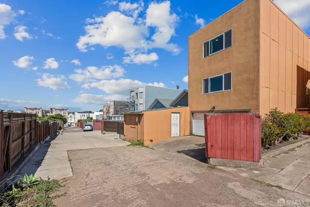 $1,895,000 | 1551 20th Avenue, San Francisco, CA 94122