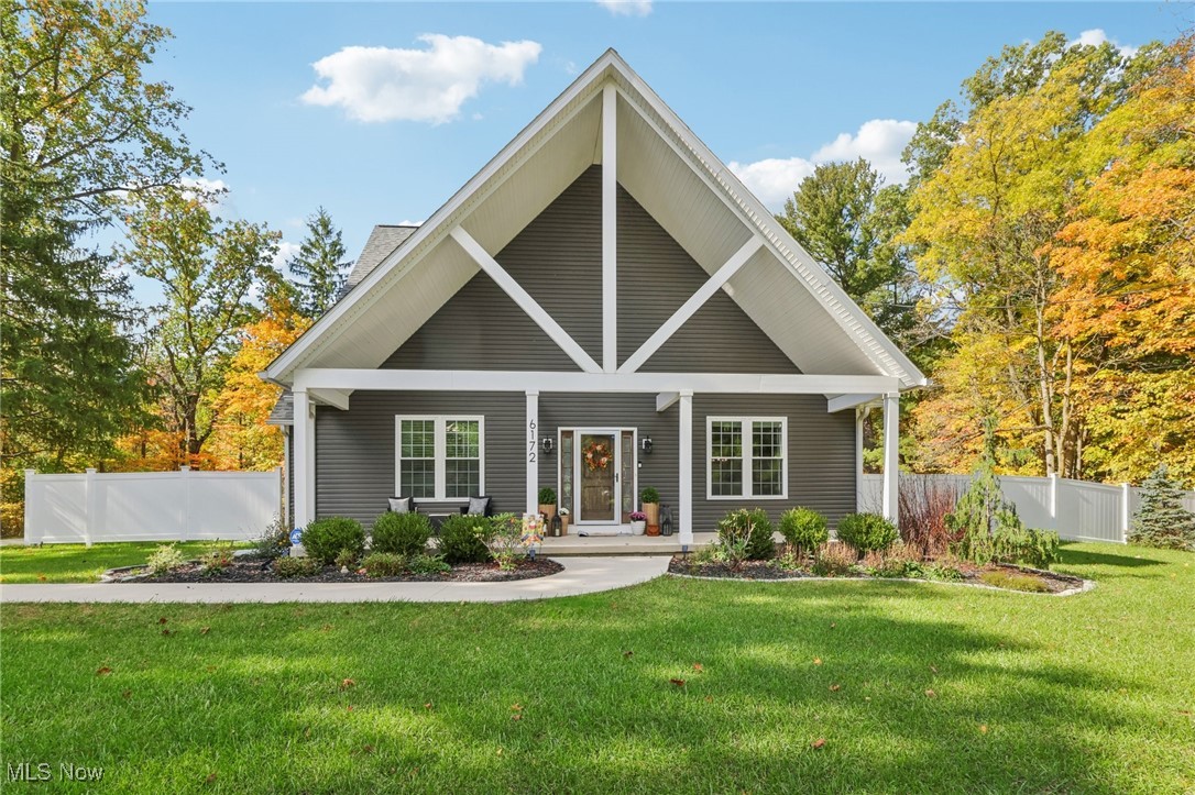 6172 Case Road North Ridgeville, OH 44039 - Photo 1 of 49 View of front facade featuring a front yard