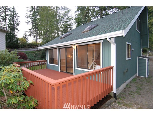 2370 East Phillips Lake Loop Road Shelton, WA 98584 - Photo 13 of 15 Gallery Image 13