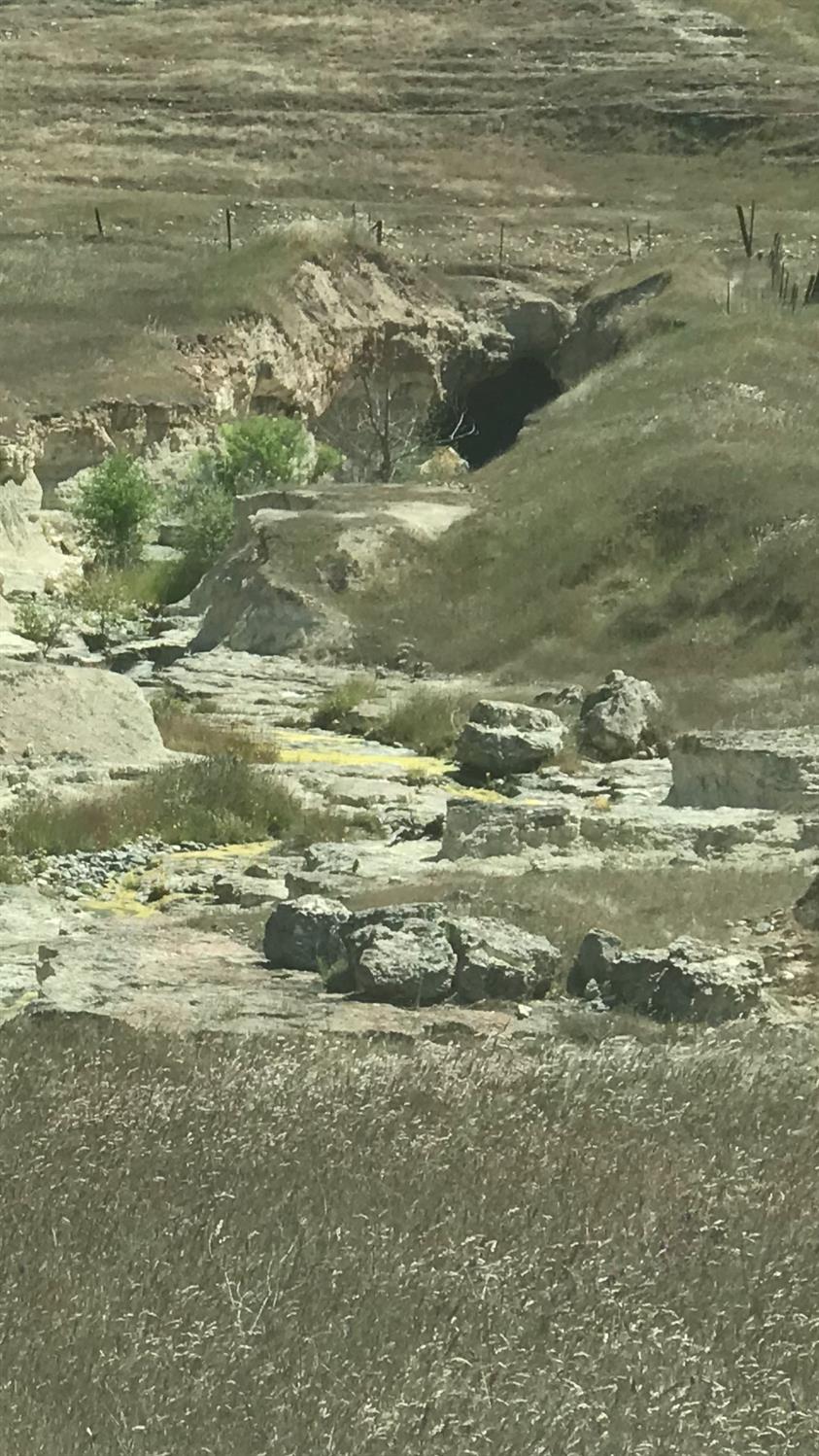 14774 Milton Road Valley Springs, CA 95252 - Photo 25 of 43 a close view of water heater