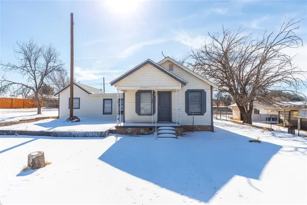 $98,000 | 1902 Bristol Drive, Sweetwater, TX 79556