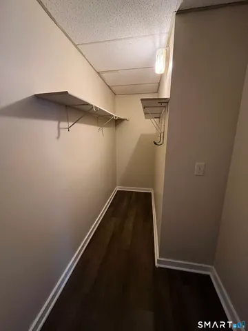 $1,375 | 33 Dewey Street, New Britain, CT 06051