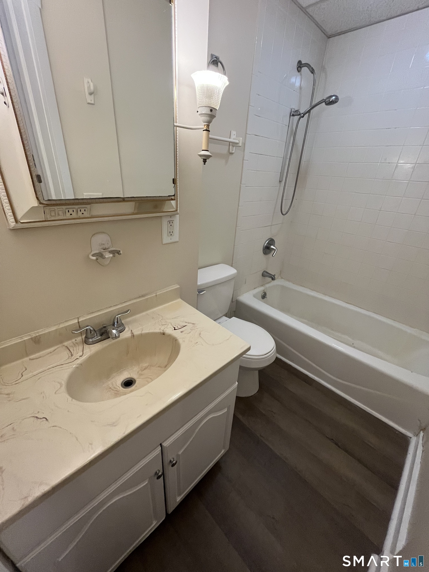 33 Dewey Street New Britain, CT 06051 - Photo 8 of 8